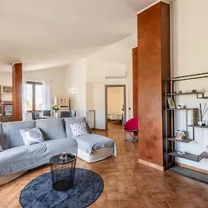 theo-house-casetta.it-tuscanyhotel.com/
