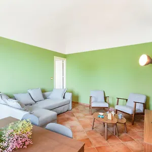 catania-city-center-apartment.catania-hotels.net/